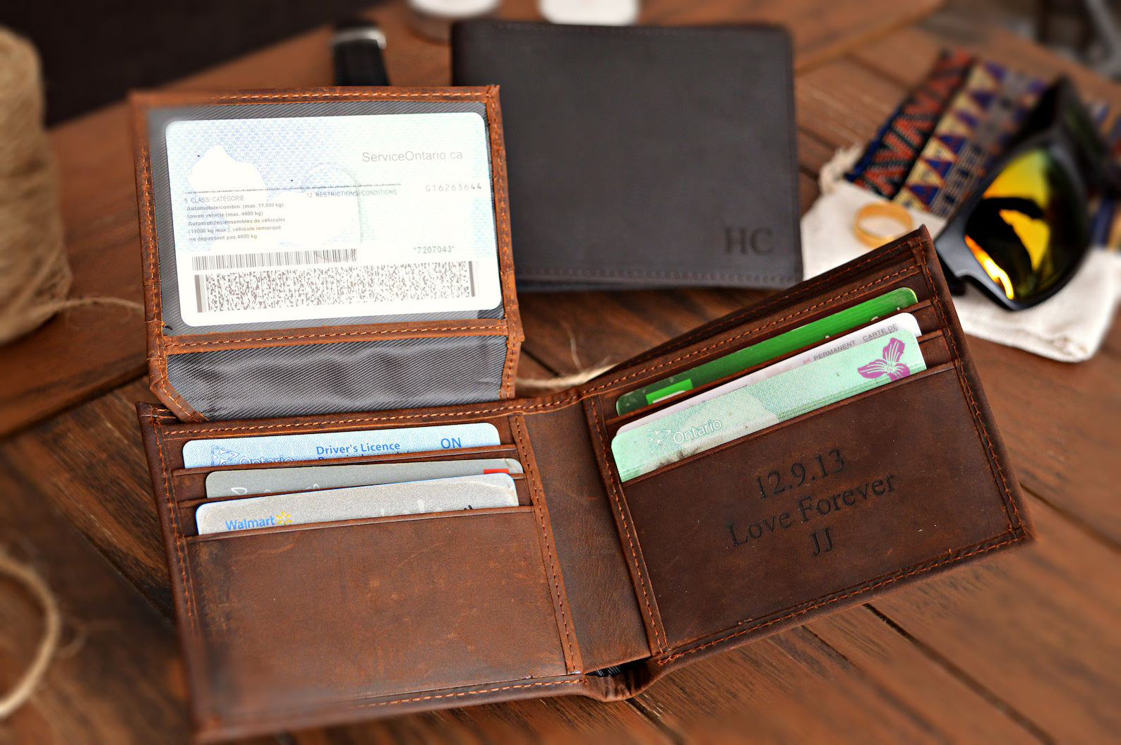 Custom Engraved Full Grain Leather Wallet, Personalized Men’s Photo Wallet, Handmade Bifold Gift for Dad