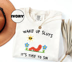 Funny Wake Up Graphic T-Shirt, Cute Worm Garden Humor Tee, Unisex Adult Humor Shirt